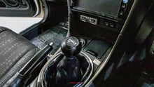 Load image into Gallery viewer, 1999 Toyota Altezza RS200 Z Edition *SOLD*