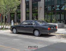 Load image into Gallery viewer, 1991 Nissan Gloria Gran Turismo *SOLD*