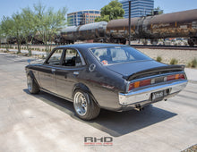 Load image into Gallery viewer, 1976 Toyota Corona Mark II