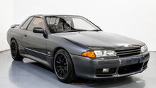 Load image into Gallery viewer, 1992 Nissan Skyline Type M *SOLD*