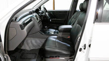 Load image into Gallery viewer, 1999 Toyota Crown Athlete V *SOLD*