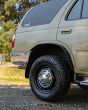 Load image into Gallery viewer, 1996 Toyota Hilux Surf *SOLD*