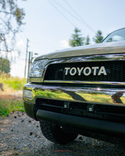 Load image into Gallery viewer, 1996 Toyota Hilux Surf *SOLD*