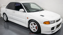 Load image into Gallery viewer, 1995 Mitsubishi EVO III GSR (WA)