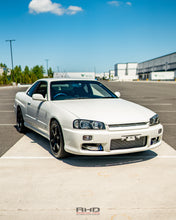 Load image into Gallery viewer, 1998 Nissan Skyline R34 GTT *SOLD*