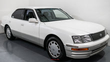 Load image into Gallery viewer, 1997 Toyota Celsior (WA)