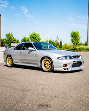 Load image into Gallery viewer, 1995 Nissan Skyline R33 GTR *SOLD*