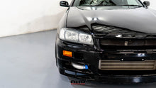 Load image into Gallery viewer, 1998 Nissan Skyline GTT *SOLD*