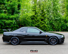 Load image into Gallery viewer, 1998 Nissan Skyline GTT *SOLD*
