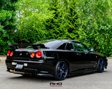 Load image into Gallery viewer, 1998 Nissan Skyline GTT *SOLD*