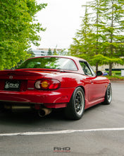 Load image into Gallery viewer, 1998 Eunos Roadster *SOLD*