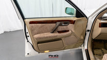Load image into Gallery viewer, 1999 Toyota Crown Majesta V8 *SOLD*