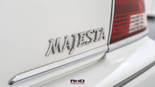 Load image into Gallery viewer, 1999 Toyota Crown Majesta V8 *SOLD*
