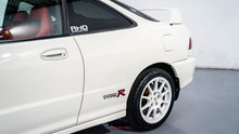 Load image into Gallery viewer, 2000 Honda Integra Type R *SOLD*