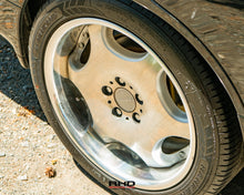 Load image into Gallery viewer, 1997 Nissan Cedric (WA)
