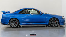 Load image into Gallery viewer, 2000 Nissan Skyline GTT *SOLD*