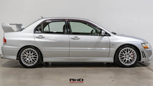 Load image into Gallery viewer, 2001 Mitsubishi Lancer Evolution 7