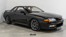 Load image into Gallery viewer, 1992 Nissan Skyline GTST *Reserved*