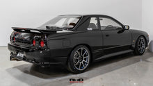 Load image into Gallery viewer, 1992 Nissan Skyline GTST *Reserved*