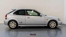 Load image into Gallery viewer, 2000 Honda Civic Type R *SOLD*