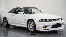 Load image into Gallery viewer, 1995 Nissan Skyline R33 GTR *SOLD*
