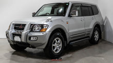 Load image into Gallery viewer, 2001 Pajero Long Exceed Ⅱ
