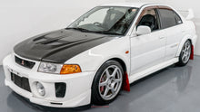 Load image into Gallery viewer, Mitsubishi EVO V *SOLD*