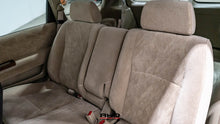 Load image into Gallery viewer, 2000 Honda Odyssey