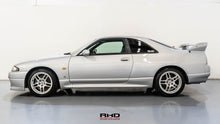 Load image into Gallery viewer, 1998 Nissan Skyline GT-R
