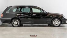 Load image into Gallery viewer, 2001 Toyota Crown Athlete V *Reserved*