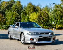 Load image into Gallery viewer, 1998 Nissan Skyline GT-R