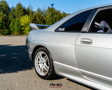 Load image into Gallery viewer, 1998 Nissan Skyline GT-R