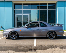 Load image into Gallery viewer, 1999 Nissan Skyline GTT