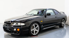 Load image into Gallery viewer, 1998 Nissan Skyline GTS25T Type M *SOLD*