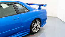 Load image into Gallery viewer, 1998 Nissan Skyline GTT
