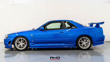 Load image into Gallery viewer, 1998 Nissan Skyline GTT