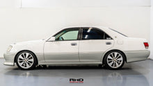 Load image into Gallery viewer, 2000 Toyota Crown Athlete V