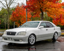 Load image into Gallery viewer, 2000 Toyota Crown Athlete V