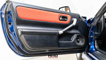 Load image into Gallery viewer, 2000 Toyota MR-S