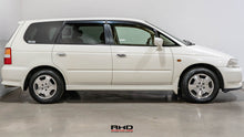 Load image into Gallery viewer, 2000 Honda Odyssey