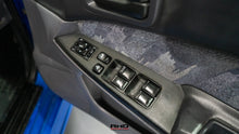 Load image into Gallery viewer, 1998 Nissan Skyline R34 Sedan MT *SOLD*