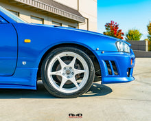 Load image into Gallery viewer, 1998 Nissan Skyline R34 Sedan MT *SOLD*