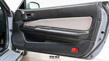 Load image into Gallery viewer, 1998 Nissan Skyline GTT