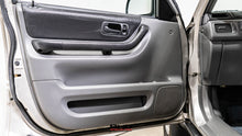 Load image into Gallery viewer, 1997 Honda CRV