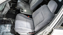Load image into Gallery viewer, 1997 Honda CRV