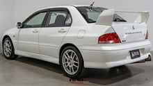 Load image into Gallery viewer, 2001 Mitsubishi Lancer Evo 7 GSR