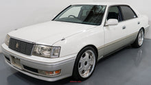 Load image into Gallery viewer, 1997 Toyota Crown *SOLD*