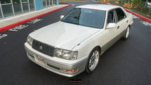Load image into Gallery viewer, 1997 Toyota Crown *SOLD*