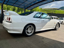 Load image into Gallery viewer, Nissan Skyline R33 GTR V-spec (In Process) *Reserved*