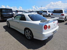 Load image into Gallery viewer, Nissan Skyline GTT(In Process)